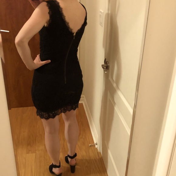 Little black dress - Picture 9 of 11